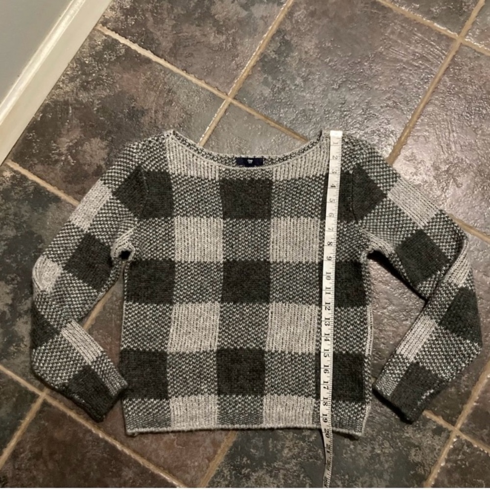 Gap Solid Gray And Gray Plaid Sweater Set. Women’… - image 2